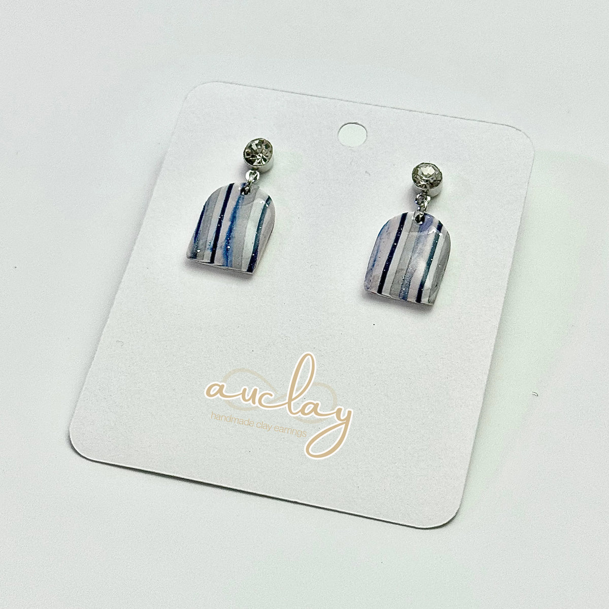 Shellie Delicate Vertical Striped Arch Stone Dangle