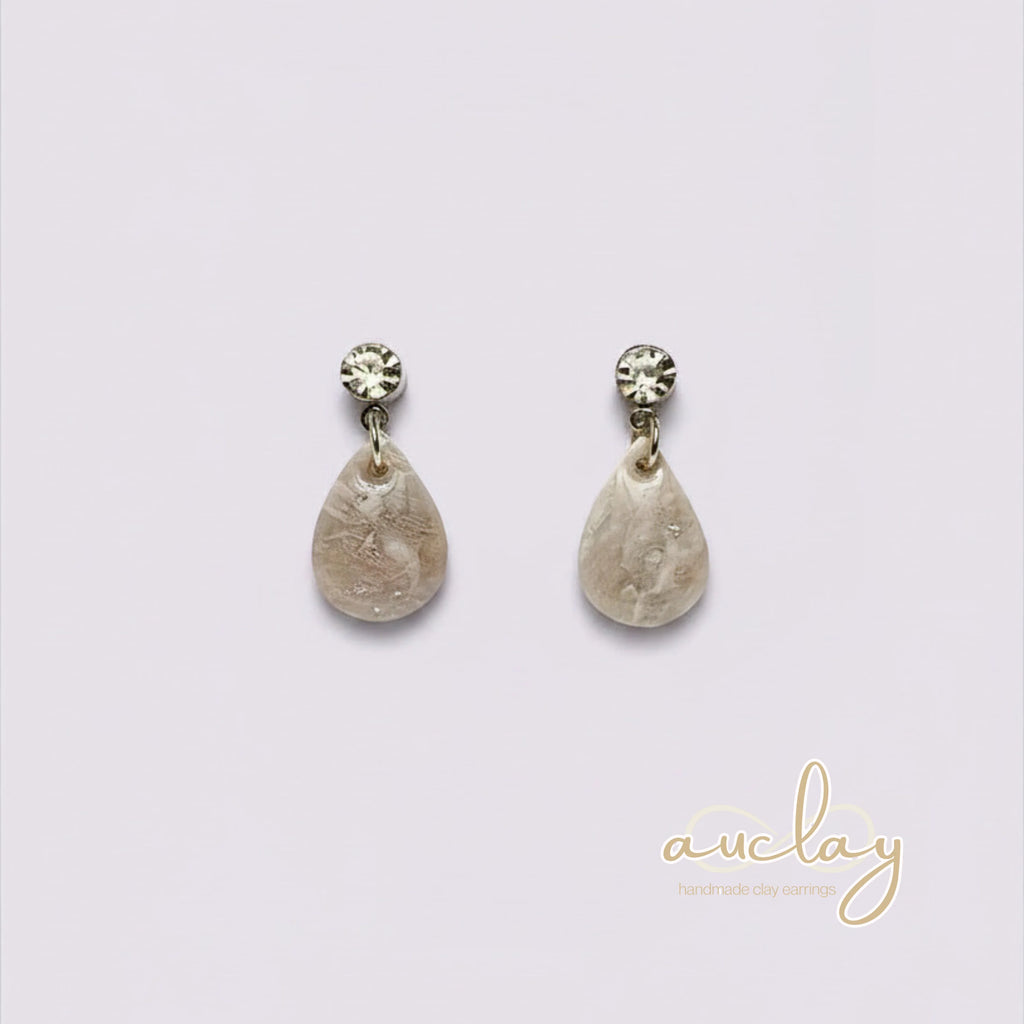 Ashley Delicate Marble Teardrop