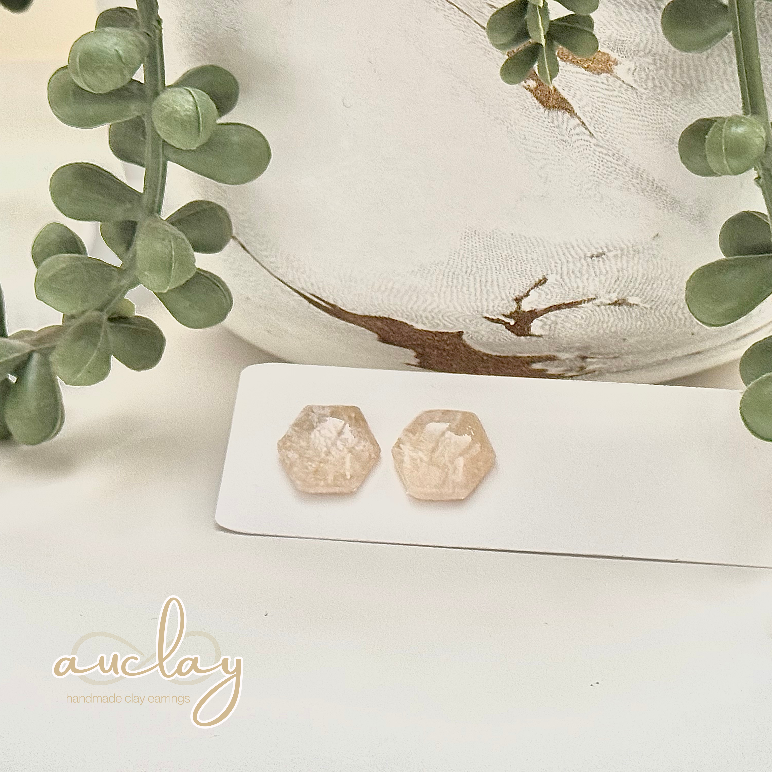 Millie Everyday Gold Marble Hexagon Stud