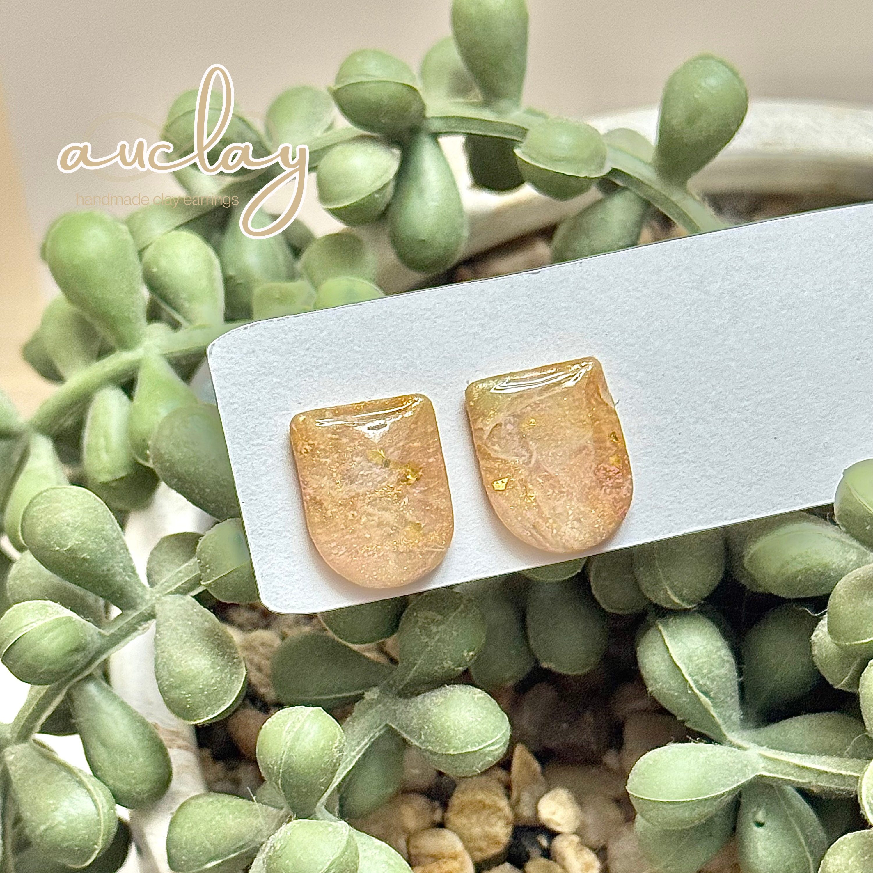 Millie Everyday Gold Marble Arch Stud