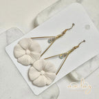 Chanti Statement White Gold Drop Flower